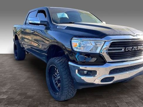 Used 2019 RAM 1500 Big Horn AWD/4WD image 2