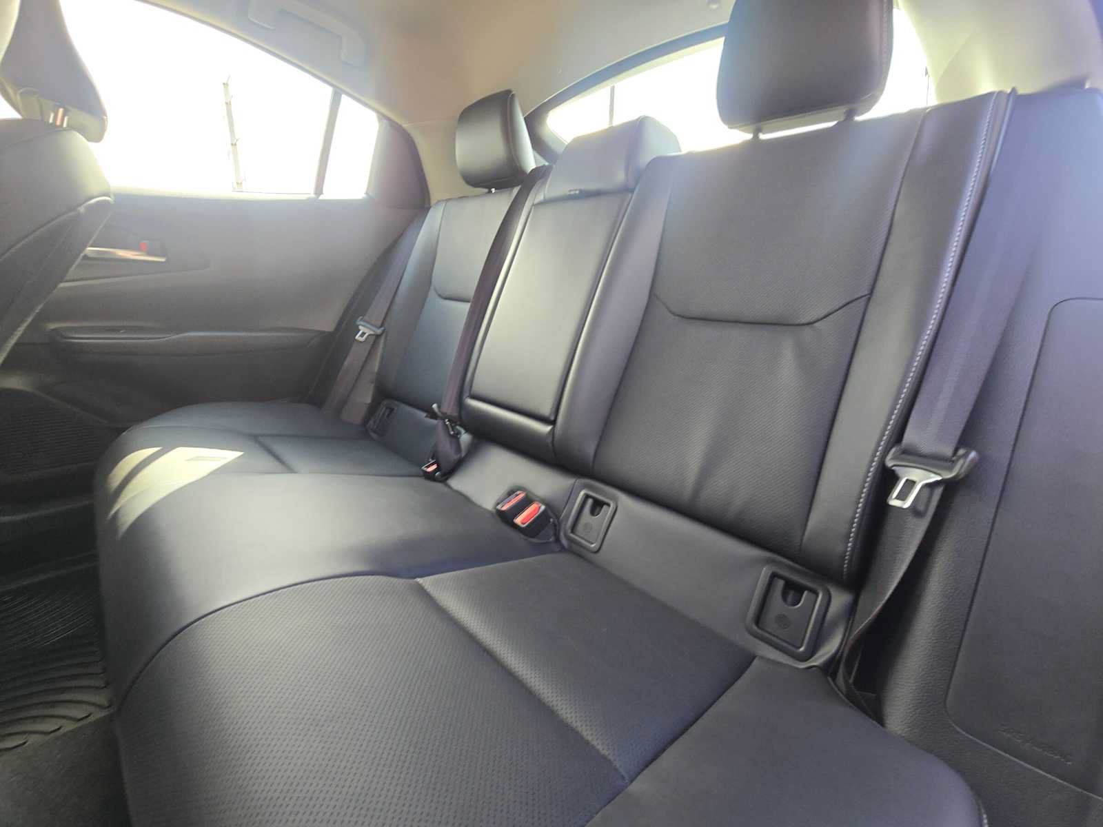 Used 2024 Toyota Prius XLE AWD/4WD image 17