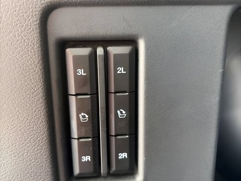 Used 2023 Ford Expedition XLT AWD/4WD image 23