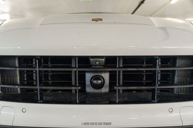 Used 2023 Porsche Cayenne Turbo AWD/4WD image 66