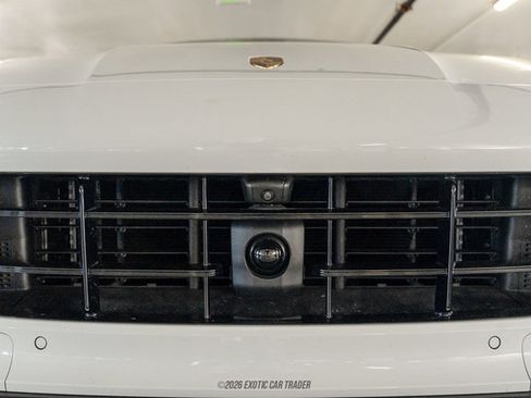 Used 2023 Porsche Cayenne Turbo AWD/4WD image 66
