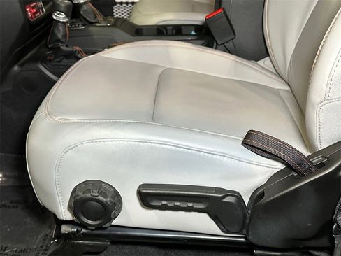 Used 2023 Jeep Gladiator Mojave w/ LED Lighting Group image 17