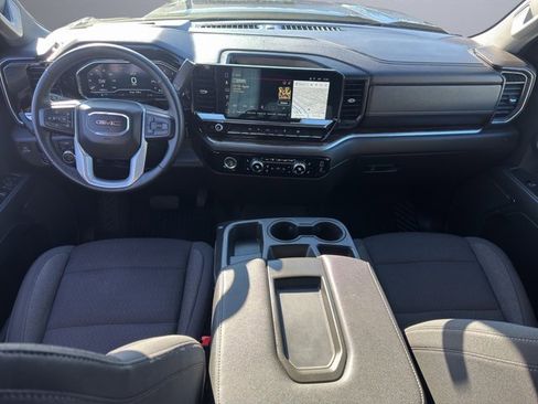Used 2023 GMC Sierra 1500 Elevation image 18
