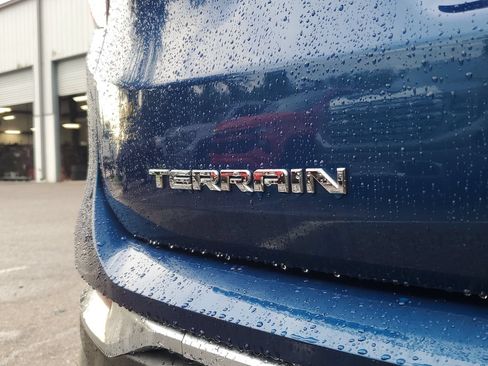 Used 2020 GMC Terrain SLT w/ Preferred Package FWD image 7
