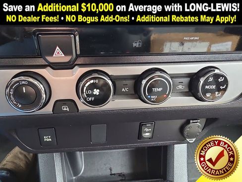 Used 2018 Toyota Tacoma SR w/ SR Convenience Package image 28