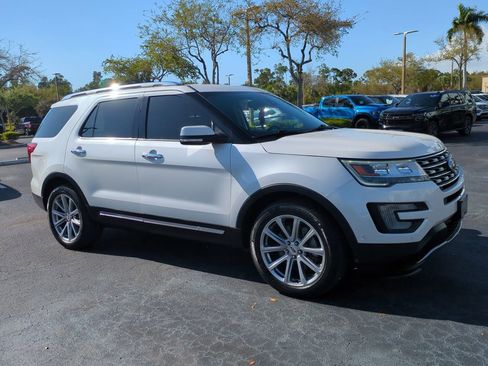 Used 2017 Ford Explorer Limited w/ Equipment Group 301A image 1