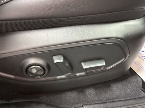 New 2025 Jeep Grand Cherokee Limited image 29