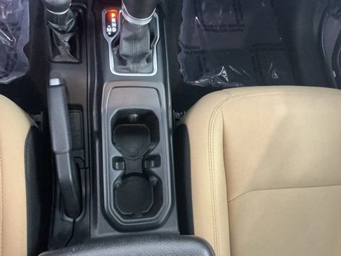 Used 2020 Jeep Gladiator Sport w/ Quick Order Package 24S image 29