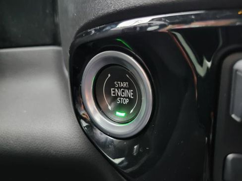 Used 2022 Chevrolet Silverado 1500 LTZ w/ LTZ Premium Package image 21