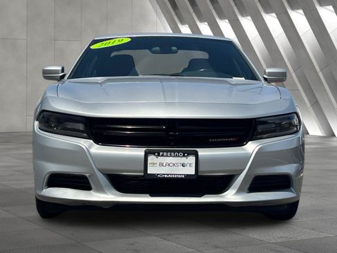 Used 2019 Dodge Charger SXT RWD image 9