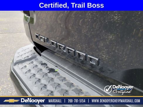 Used 2024 Chevrolet Colorado Trail Boss w/ Advanced Trailering Package AWD/4WD image 24