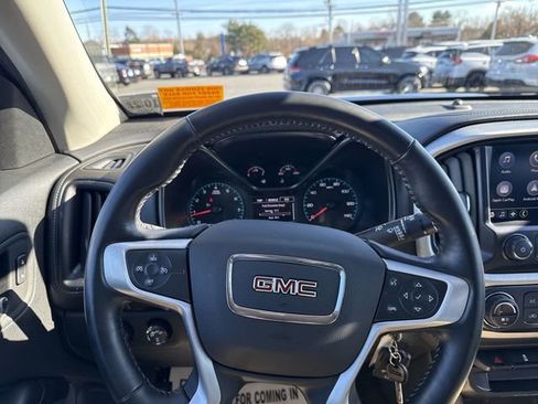 Certified 2022 GMC Canyon Elevation image 11