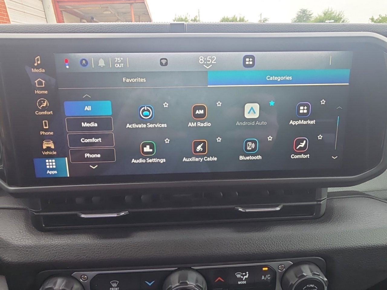 Used 2025 Jeep Wrangler Unlimited Sport AWD/4WD image 18