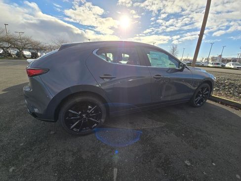 New 2026 MAZDA MAZDA3 Carbon image 4