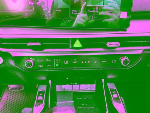 Certified 2026 Kia Sorento S w/ S Panoramic Sunroof Package FWD image 27