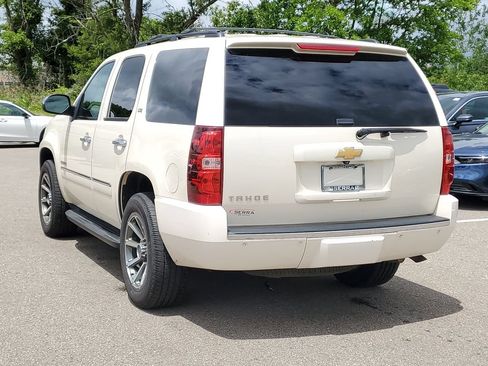 Used 2013 Chevrolet Tahoe LTZ AWD/4WD image 2