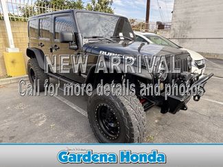 Used 2014 Jeep Wrangler Unlimited Rubicon w/ Connectivity Group AWD/4WD video 1