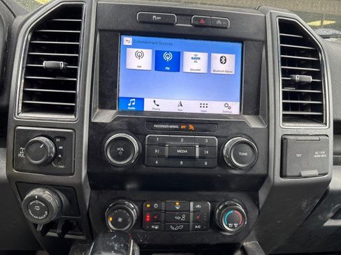 Used 2019 Ford F150 XLT w/ Equipment Group 302A Luxury image 15