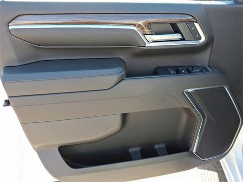 Used 2025 Chevrolet Silverado 2500 LT w/ All Star Edition image 9