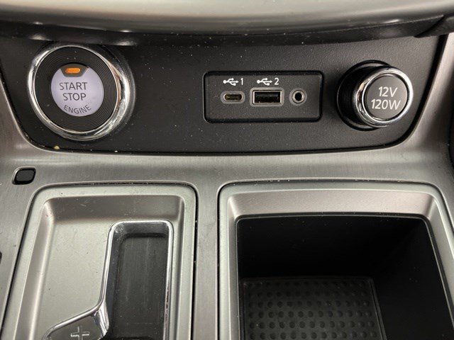 Used 2023 Nissan Murano SV w/ SV Midnight Edition Package FWD image 24