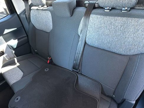 New 2026 Ford Maverick XLT w/ XLT Luxury Package FWD image 15
