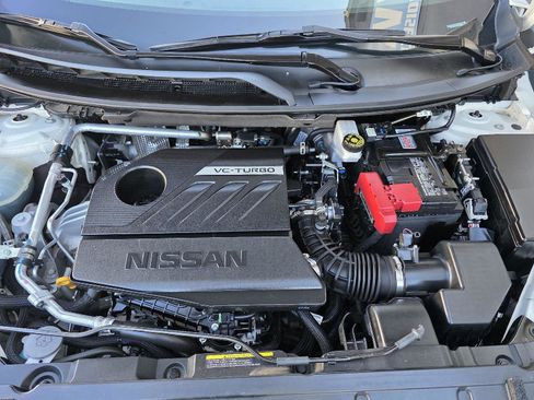 Used 2023 Nissan Rogue S AWD/4WD image 20