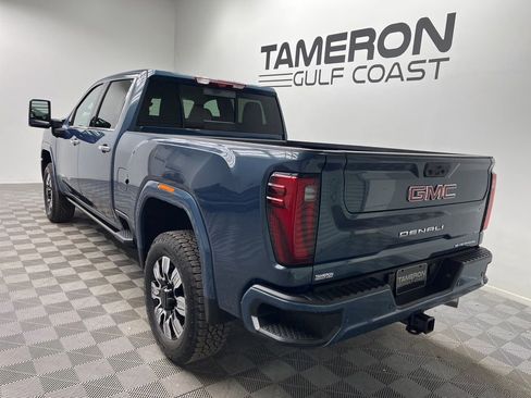 New 2026 GMC Sierra 2500 Denali w/ Denali Reserve Package AWD/4WD image 3