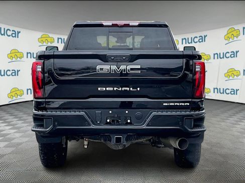 Used 2024 GMC Sierra 2500 Denali Ultimate image 5