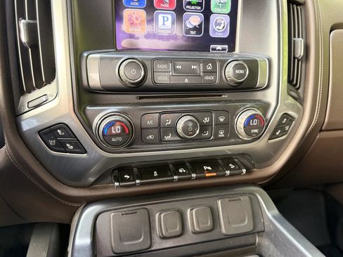 Used 2014 Chevrolet Silverado 1500 LTZ Z71 w/ LTZ Plus Package AWD/4WD image 33