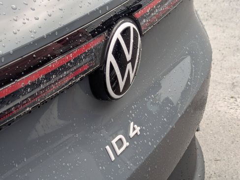 Used 2024 Volkswagen ID.4 2WD image 4