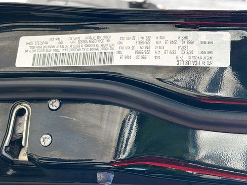 Used 2019 Jeep Compass Altitude image 34