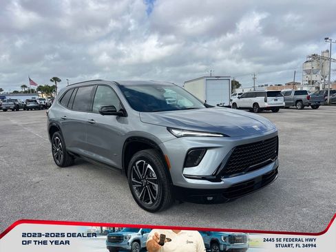 New 2026 Buick Enclave Sport Touring w/ Power Package image 2