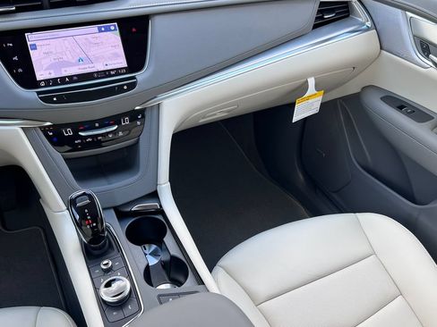 New 2026 Cadillac XT5 Premium Luxury w/ Driver Assist Package AWD/4WD image 31
