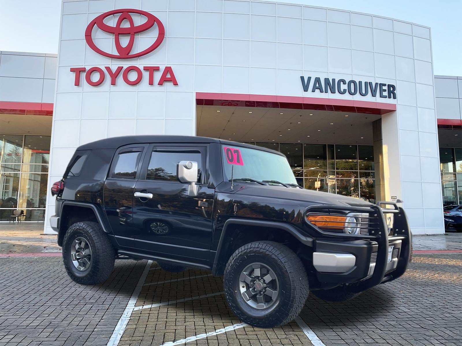 Used 2007 Toyota FJ Cruiser 4WD image 1