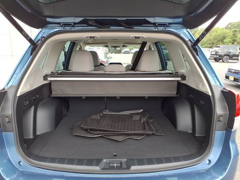 Used 2023 Subaru Forester Premium AWD/4WD image 11
