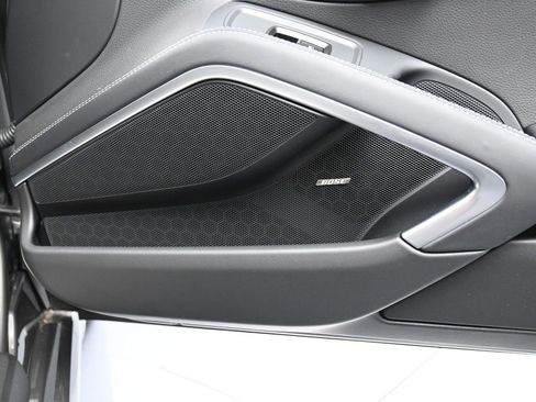New 2025 Porsche 718 Cayman RWD image 25