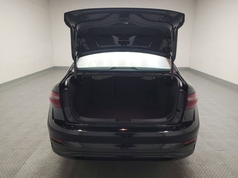 Used 2024 Volkswagen Jetta SE image 29