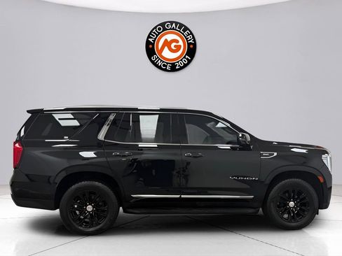 Used 2021 GMC Yukon SLT w/ SLT Premium Package image 8