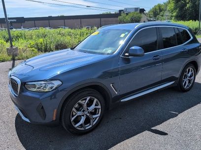 Used 2022 BMW X3 xDrive30i w/ Premium Package 2
