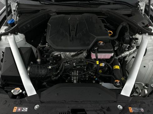 Used 2026 Genesis G70 2.5T Prestige image 28