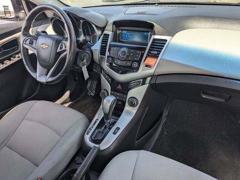 Used 2014 Chevrolet Cruze LT FWD image 30