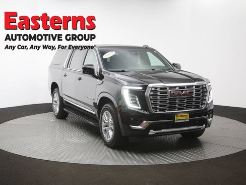 Used 2025 GMC Yukon XL Denali AWD/4WD image 55