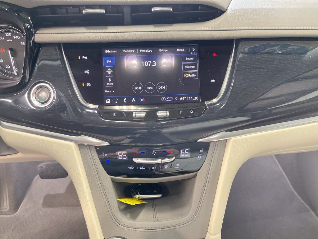 Used 2024 Cadillac XT6 Premium Luxury w/ Technology Package AWD/4WD image 17