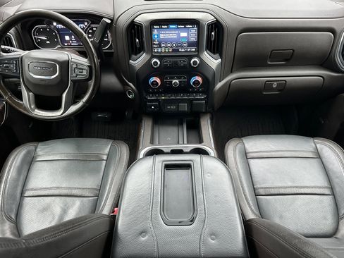 Used 2021 GMC Sierra 3500 Denali w/ Denali Ultimate Package image 13