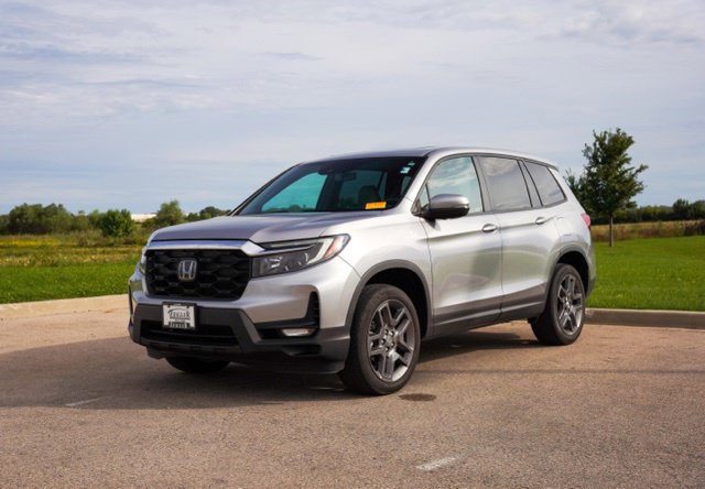 Used 2022 Honda Passport EX-L image 3