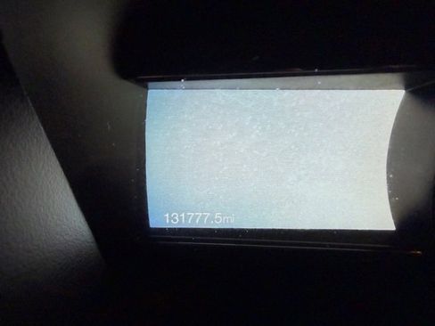 Used 2018 Ford Explorer Limited image 41