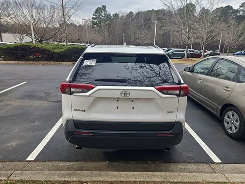 Used 2024 Toyota RAV4 XLE image 6