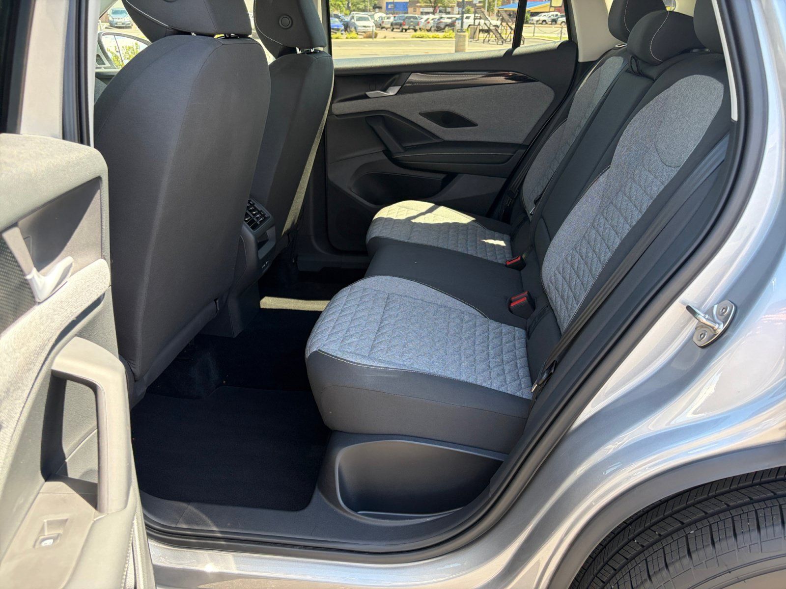 Used 2025 Volkswagen Tiguan S AWD/4WD image 17