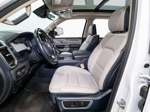 Used 2023 RAM 1500 Limited image 21