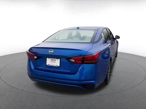 Used 2025 Nissan Altima 2.5 SV image 14